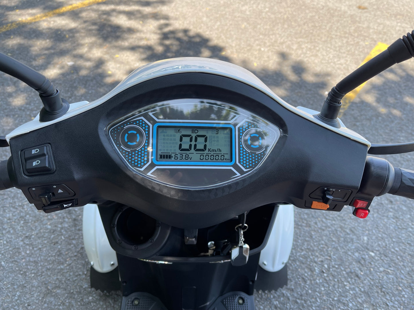 Scooter Emoby V500