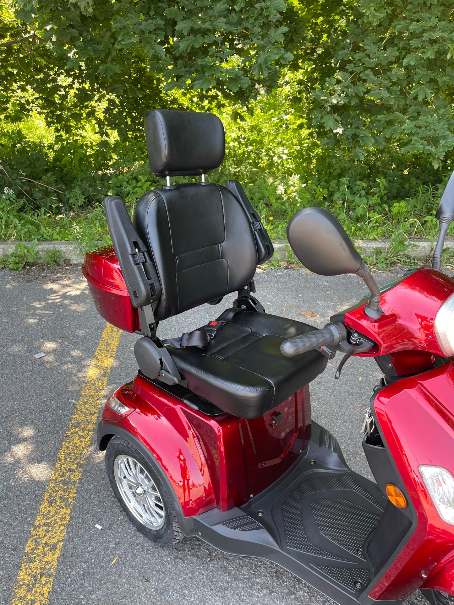 Scooter Emoby V500