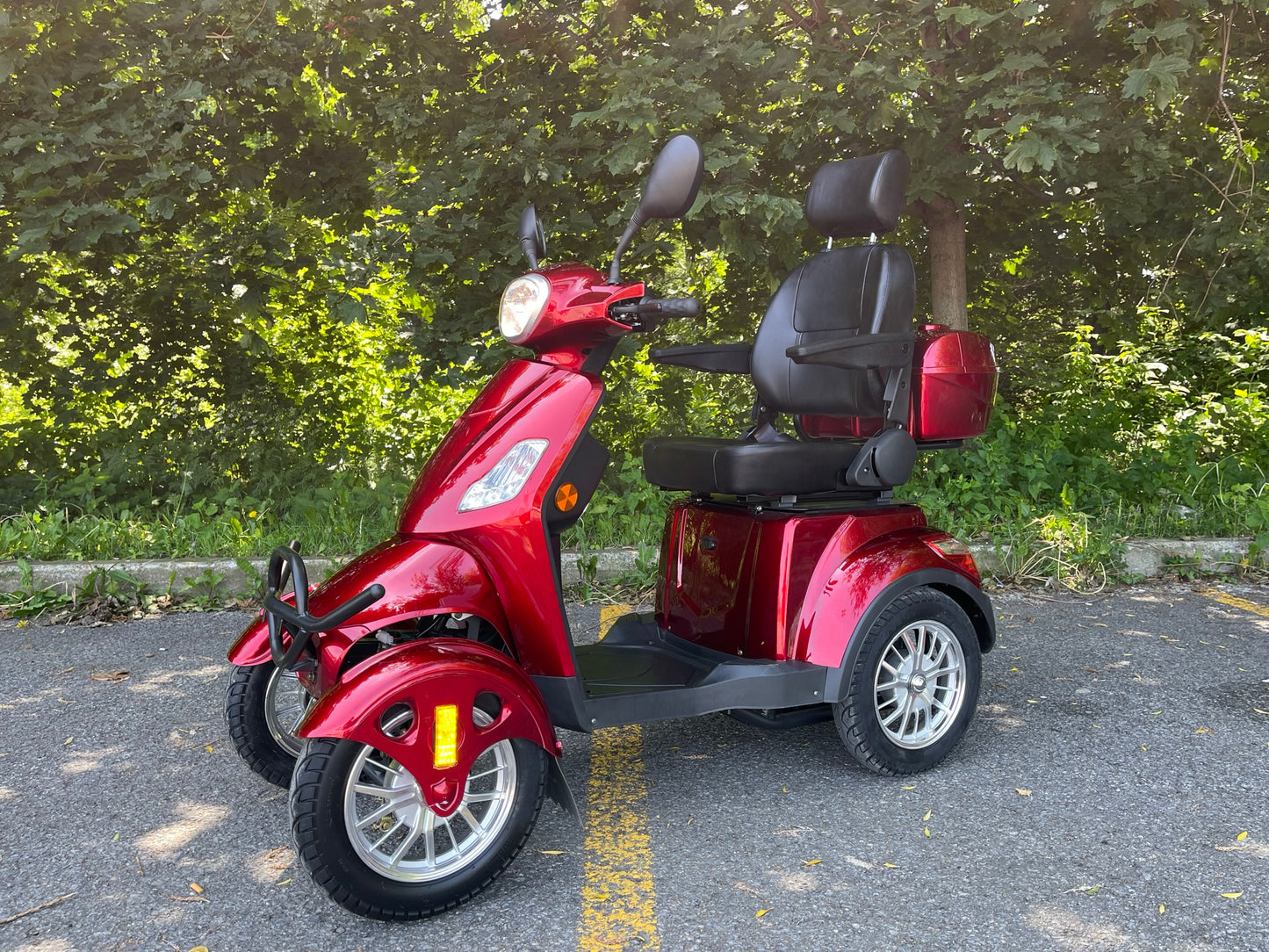 Scooter Emoby V500