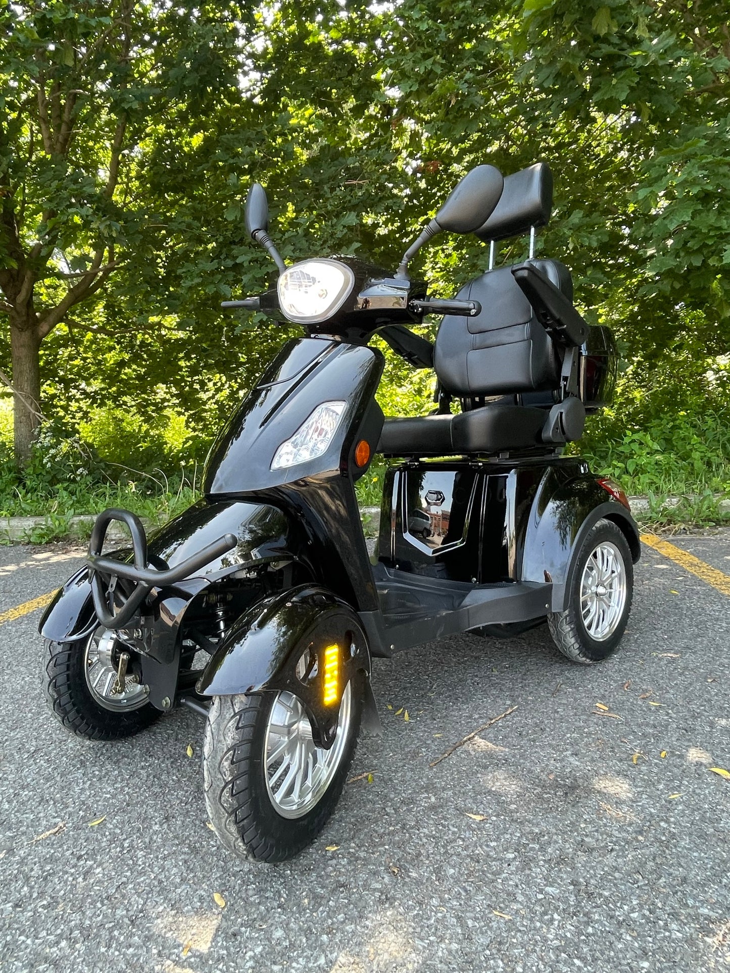 Scooter Emoby V500