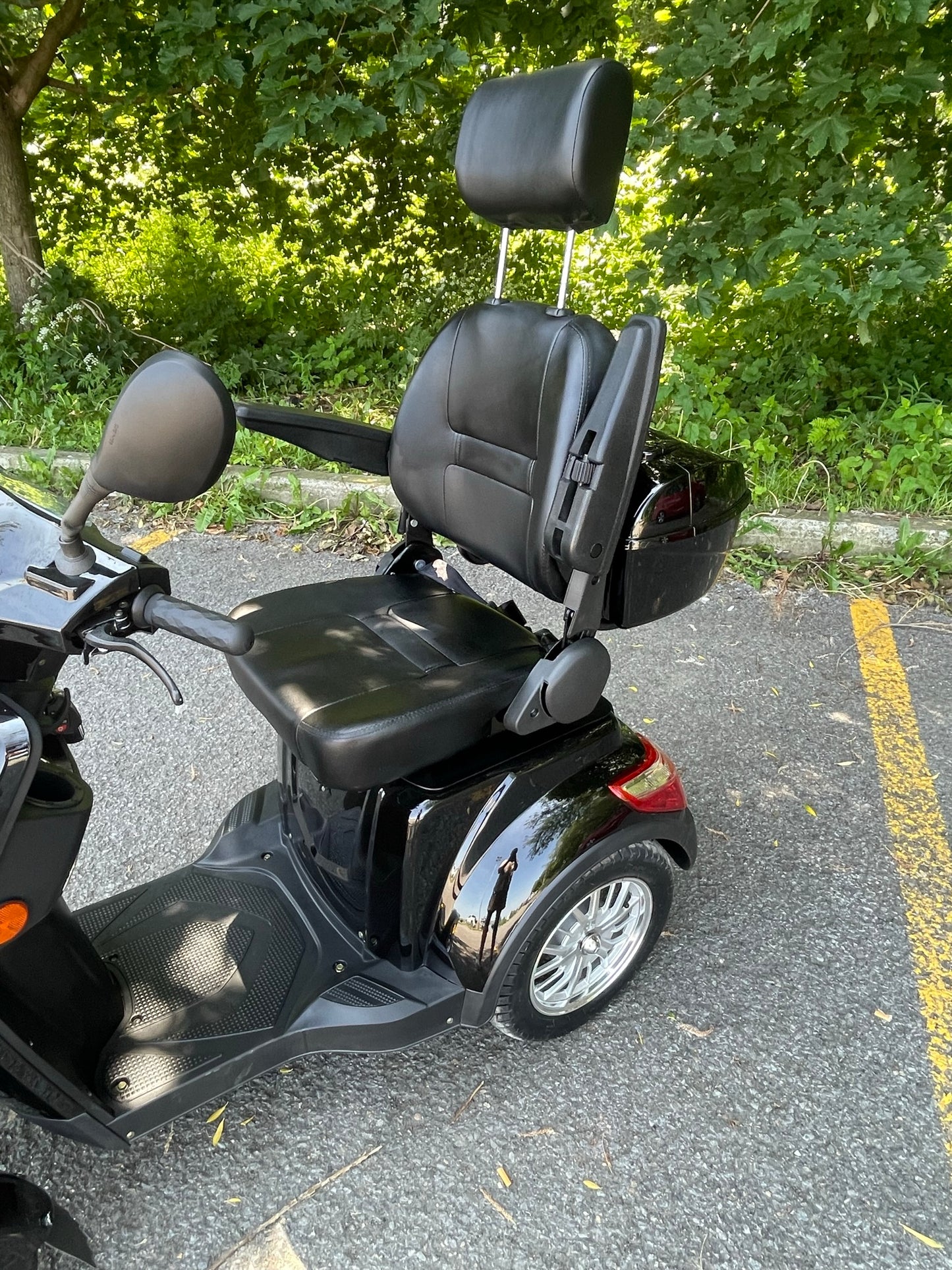 Scooter Emoby V500