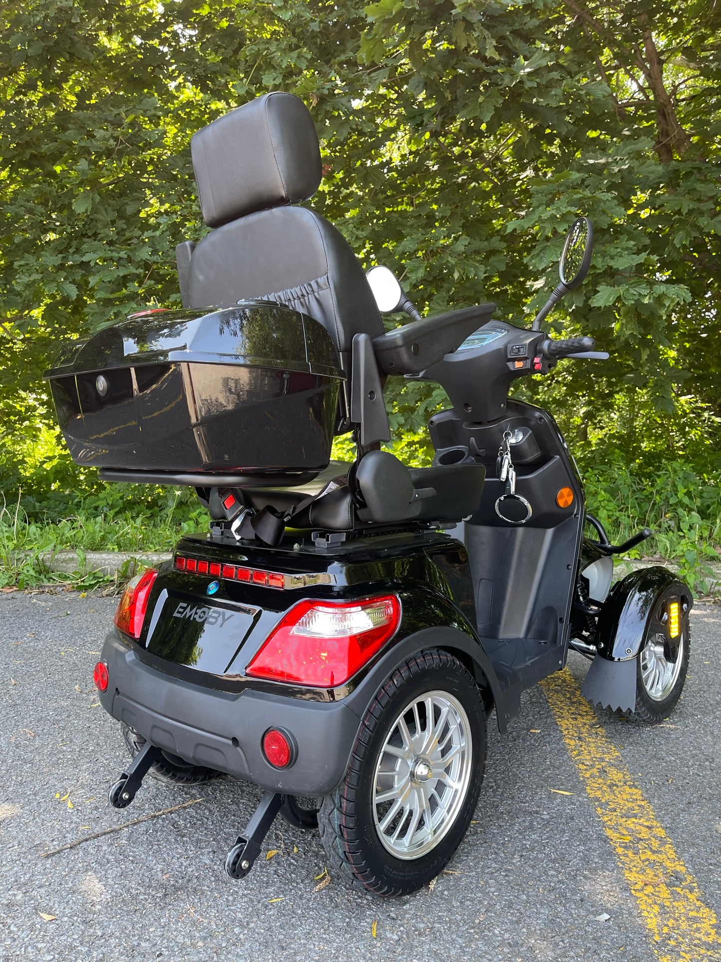 Scooter Emoby V500